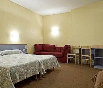 Hotel D'Italie Lourdes Ngoại thất bức ảnh